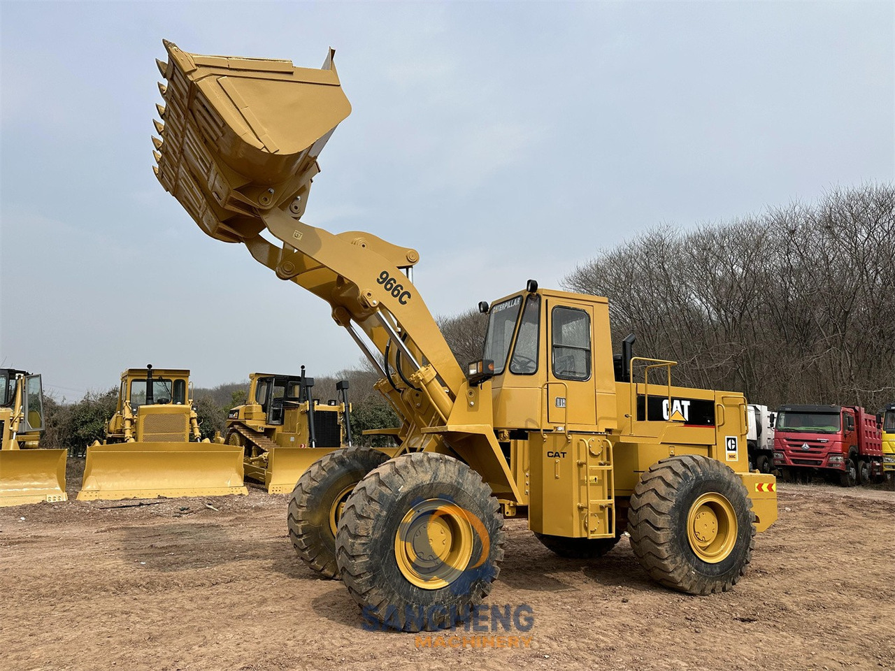 CATERPILLAR 966C - Kolový nakladač: obrázek 2 CATERPILLAR 966C - Kolový nakladač: obrázek 2
