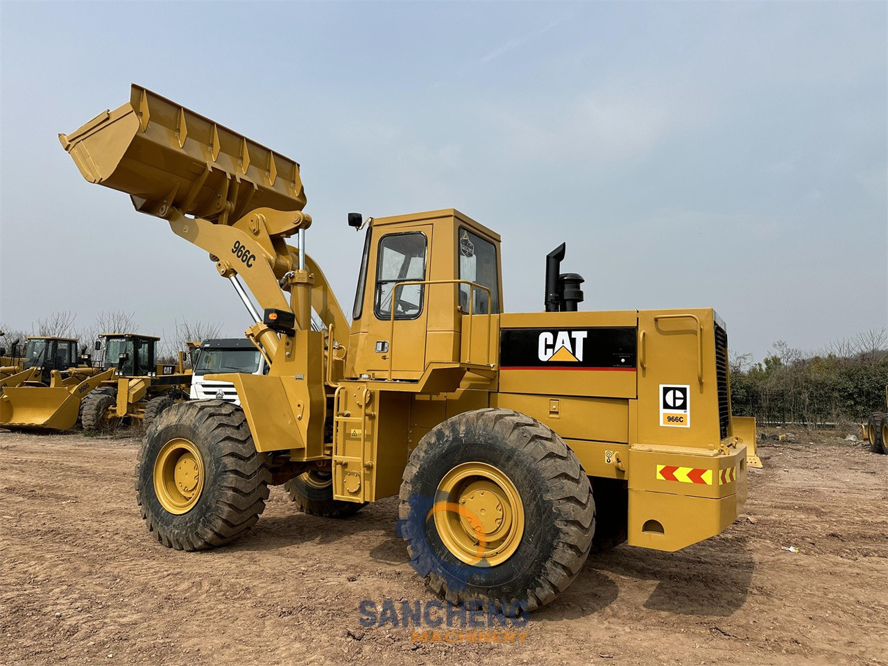 CATERPILLAR 966C - Kolový nakladač: obrázek 4 CATERPILLAR 966C - Kolový nakladač: obrázek 4