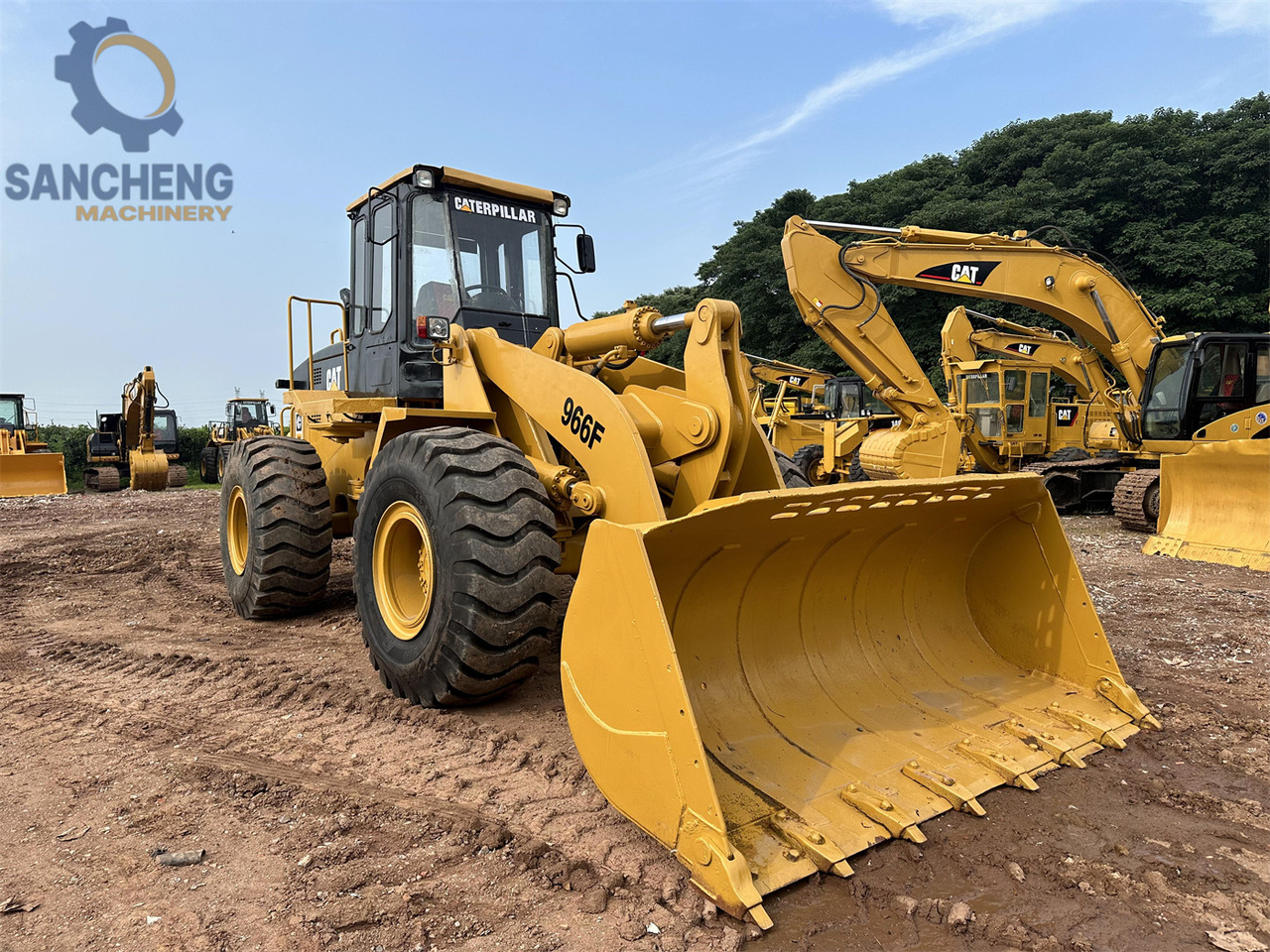 CATERPILLAR 966F - Kolový nakladač: obrázek 1 CATERPILLAR 966F - Kolový nakladač: obrázek 1