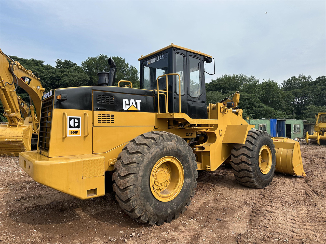 CATERPILLAR 966F - Kolový nakladač: obrázek 3 CATERPILLAR 966F - Kolový nakladač: obrázek 3