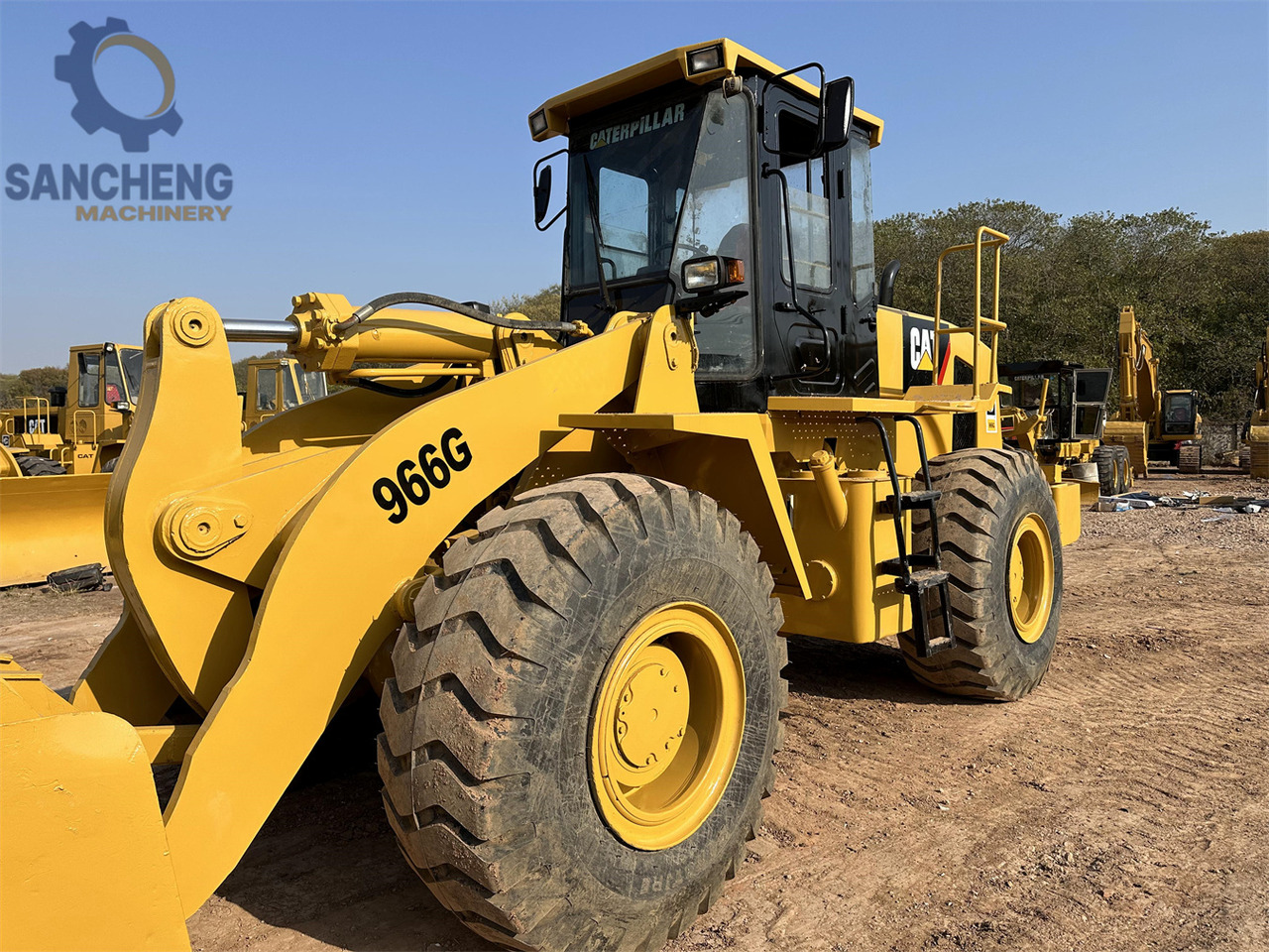 Kolový nakladač CATERPILLAR 966G: obrázek 13