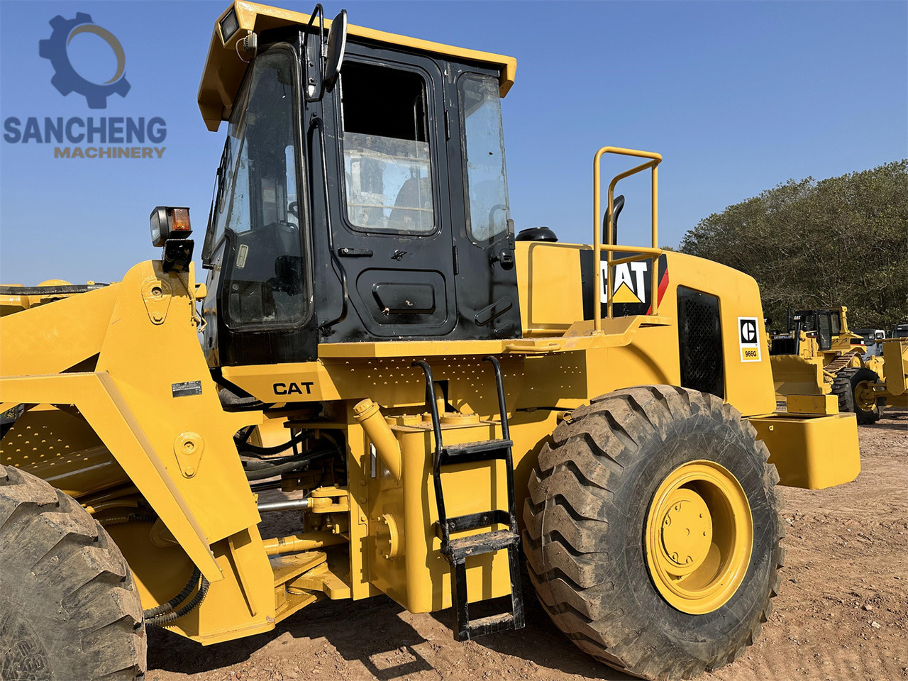 Kolový nakladač CATERPILLAR 966G: obrázek 17