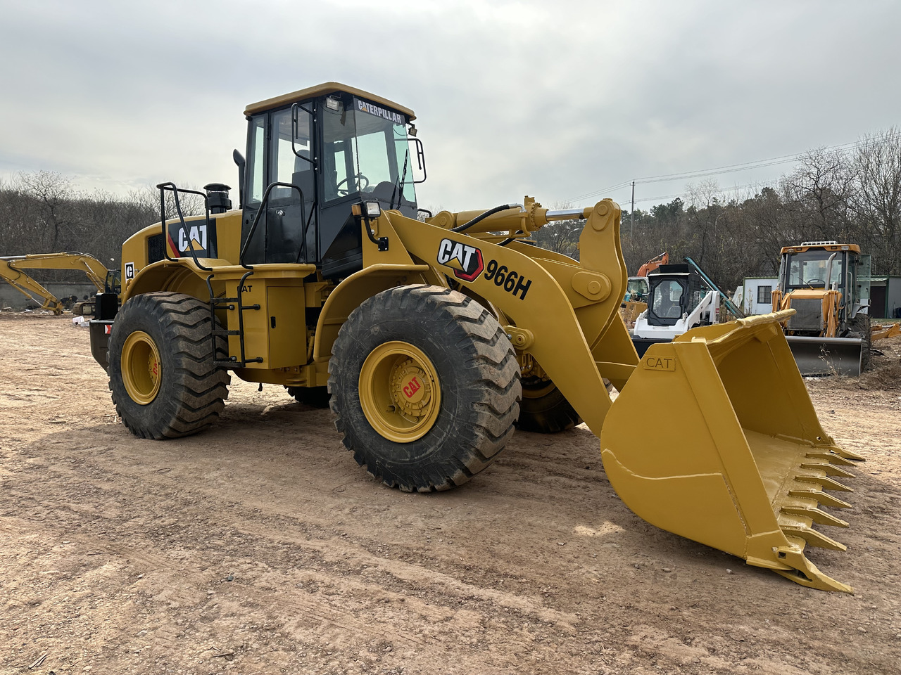 CATERPILLAR 966H - Kolový nakladač: obrázek 3 CATERPILLAR 966H - Kolový nakladač: obrázek 3