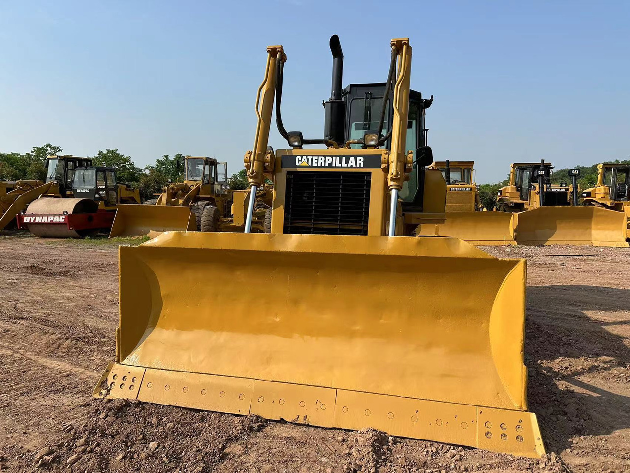 CATERPILLAR D6G Crawler Dozer - Buldozer: obrázek 4 CATERPILLAR D6G Crawler Dozer - Buldozer: obrázek 4