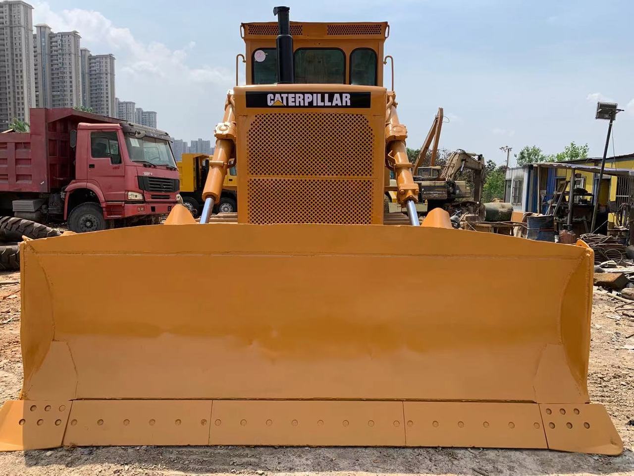 CATERPILLAR D7G - Buldozer: obrázek 2 CATERPILLAR D7G - Buldozer: obrázek 2