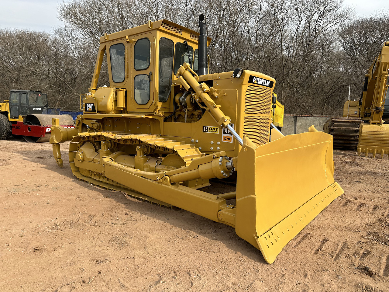 CATERPILLAR D7G - Buldozer: obrázek 2 CATERPILLAR D7G - Buldozer: obrázek 2