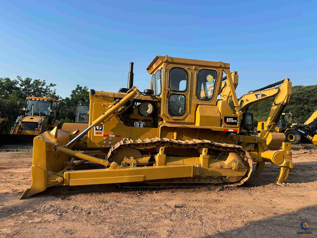 CATERPILLAR D7G - Buldozer: obrázek 3 CATERPILLAR D7G - Buldozer: obrázek 3