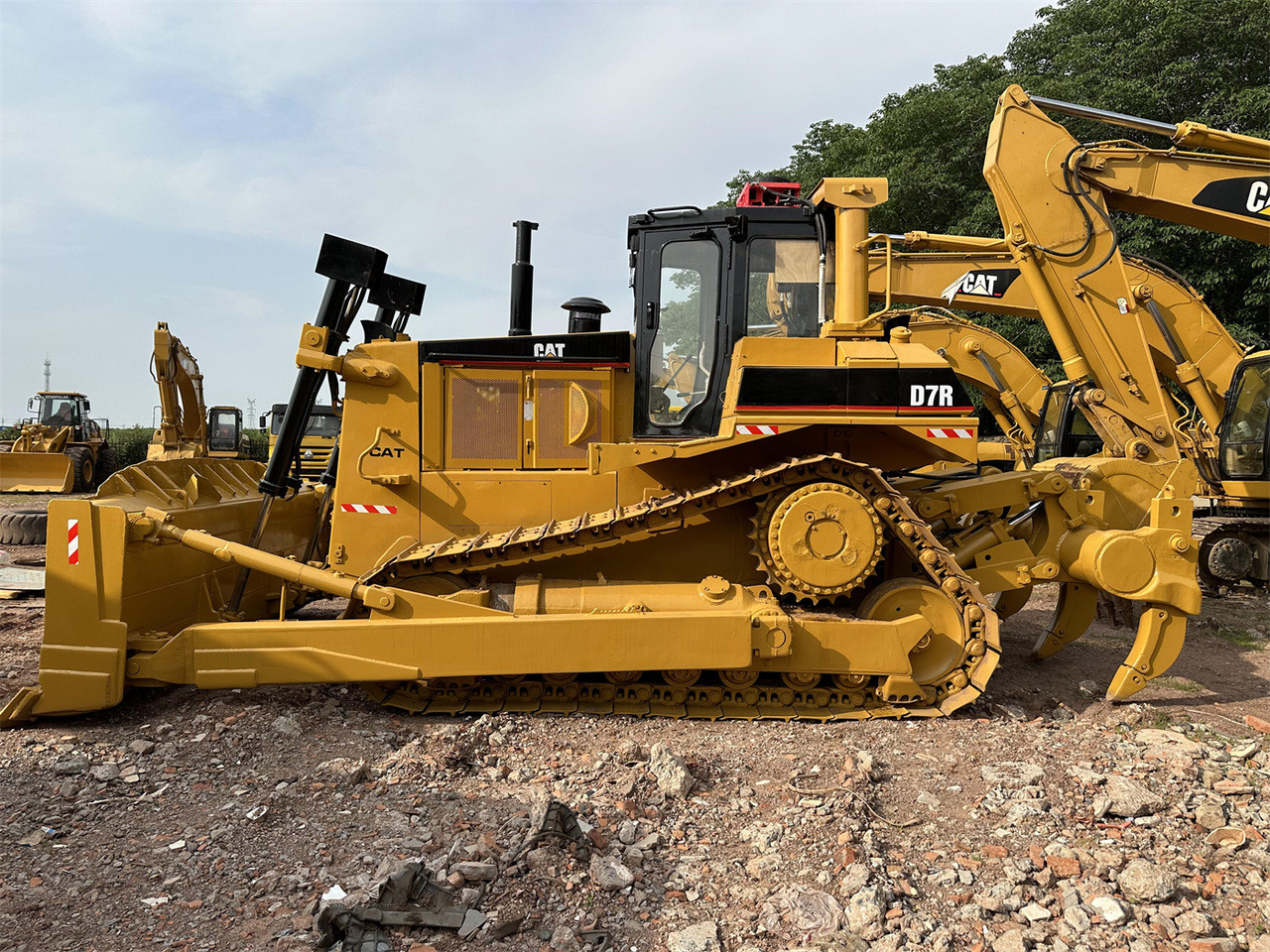 CATERPILLAR D7R - Buldozer: obrázek 5 CATERPILLAR D7R - Buldozer: obrázek 5