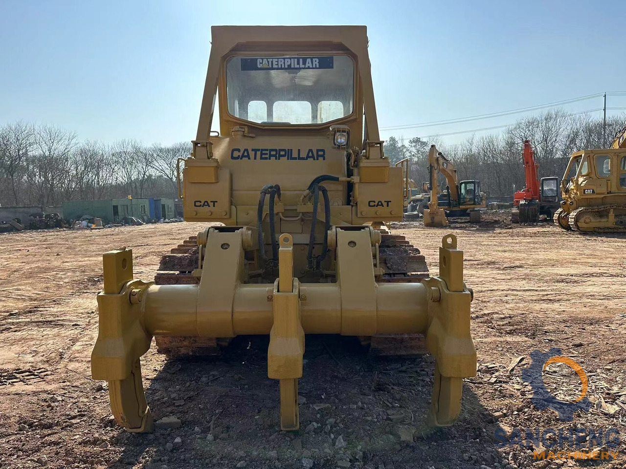 CATERPILLAR D8K - Buldozer: obrázek 2 CATERPILLAR D8K - Buldozer: obrázek 2
