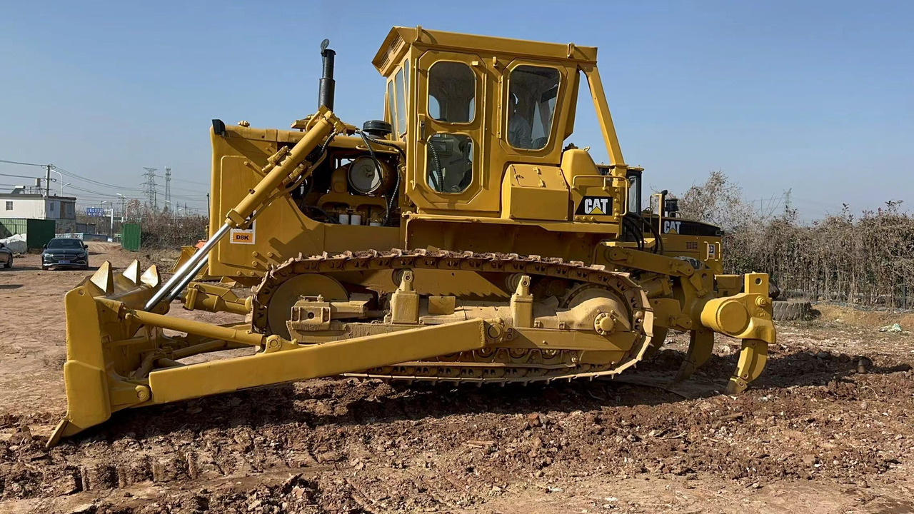 CATERPILLAR D8K - Buldozer: obrázek 2 CATERPILLAR D8K - Buldozer: obrázek 2