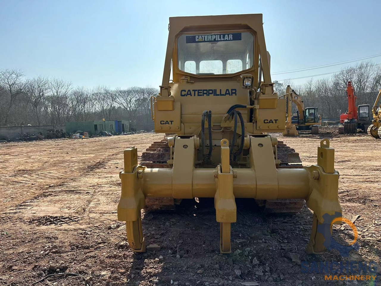 CATERPILLAR D8K - Buldozer: obrázek 3 CATERPILLAR D8K - Buldozer: obrázek 3