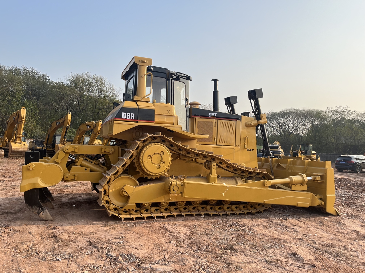 CATERPILLAR D8R - Buldozer: obrázek 4 CATERPILLAR D8R - Buldozer: obrázek 4