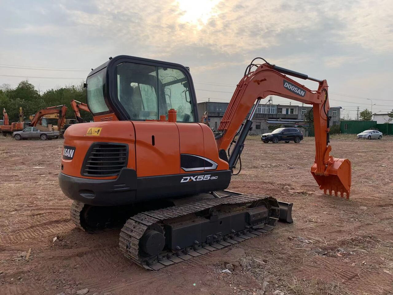 DOOSAN DX55 - Rýpadlo: obrázek 3 DOOSAN DX55 - Rýpadlo: obrázek 3