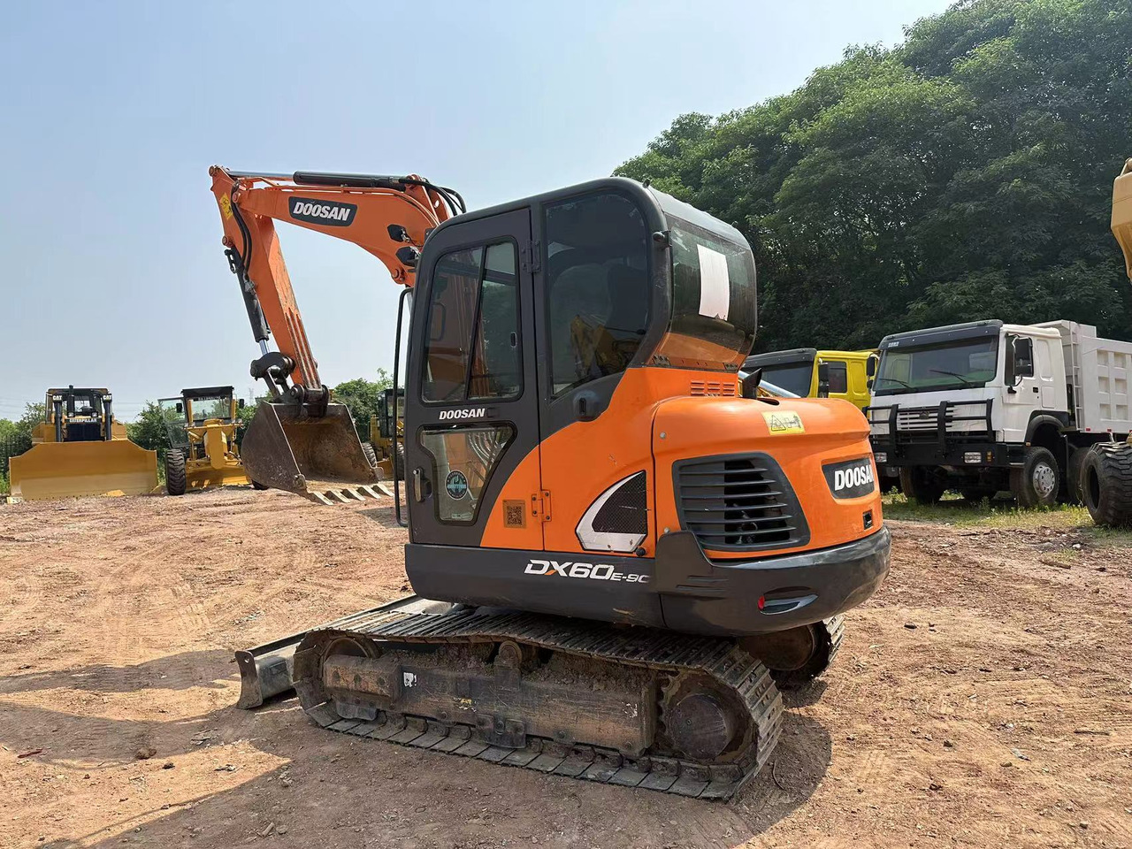 DOOSAN DX60 - Mini rýpadlo: obrázek 2 DOOSAN DX60 - Mini rýpadlo: obrázek 2