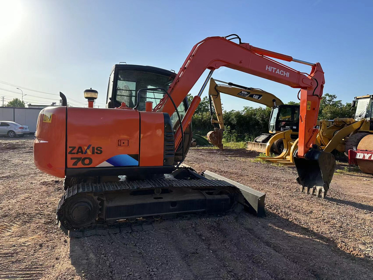 HITACHI ZAXIS ZX70 - Mini rýpadlo: obrázek 5 HITACHI ZAXIS ZX70 - Mini rýpadlo: obrázek 5