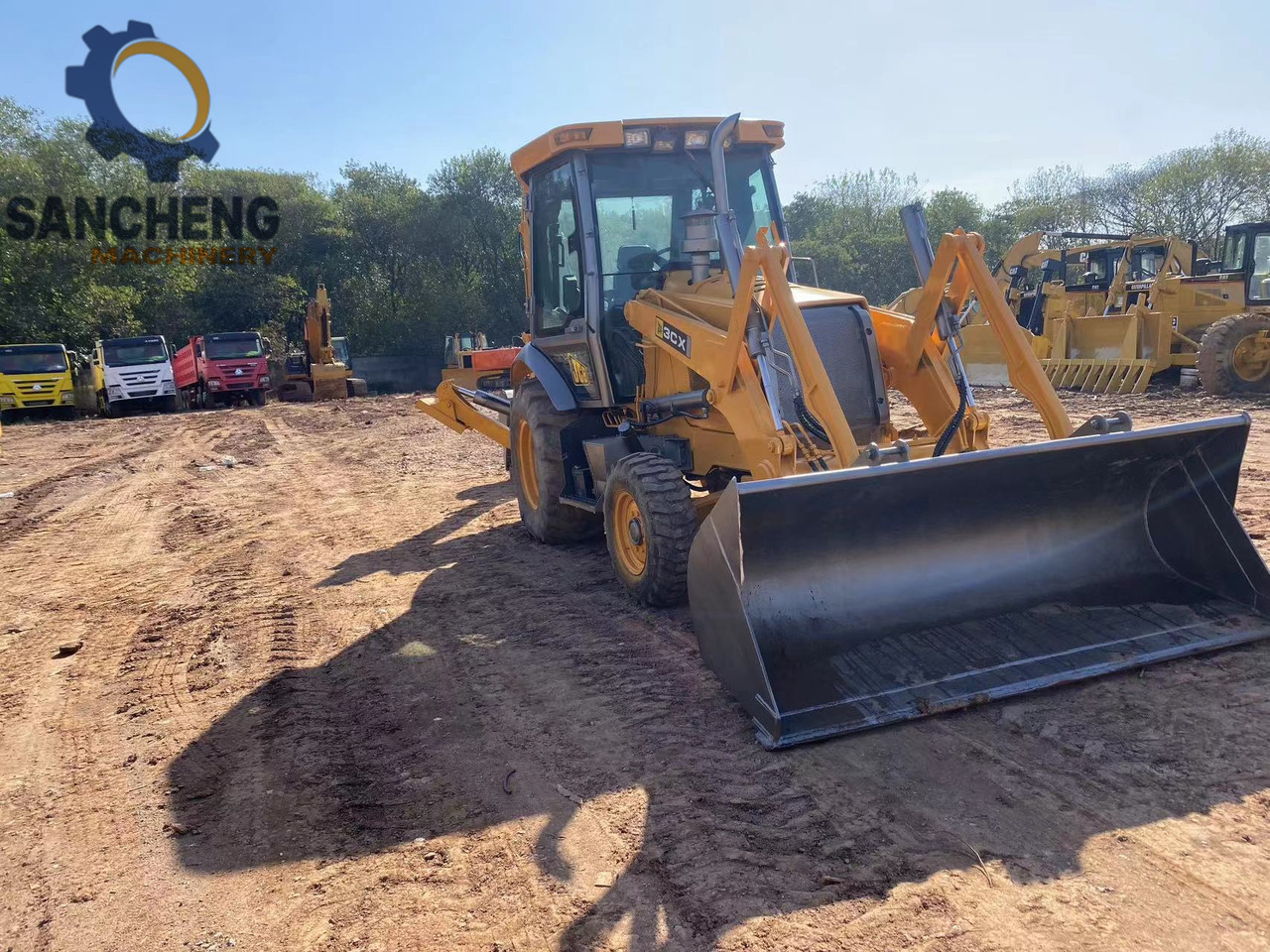 JCB 3CX - Rýpadlo-nakladač: obrázek 3 JCB 3CX - Rýpadlo-nakladač: obrázek 3