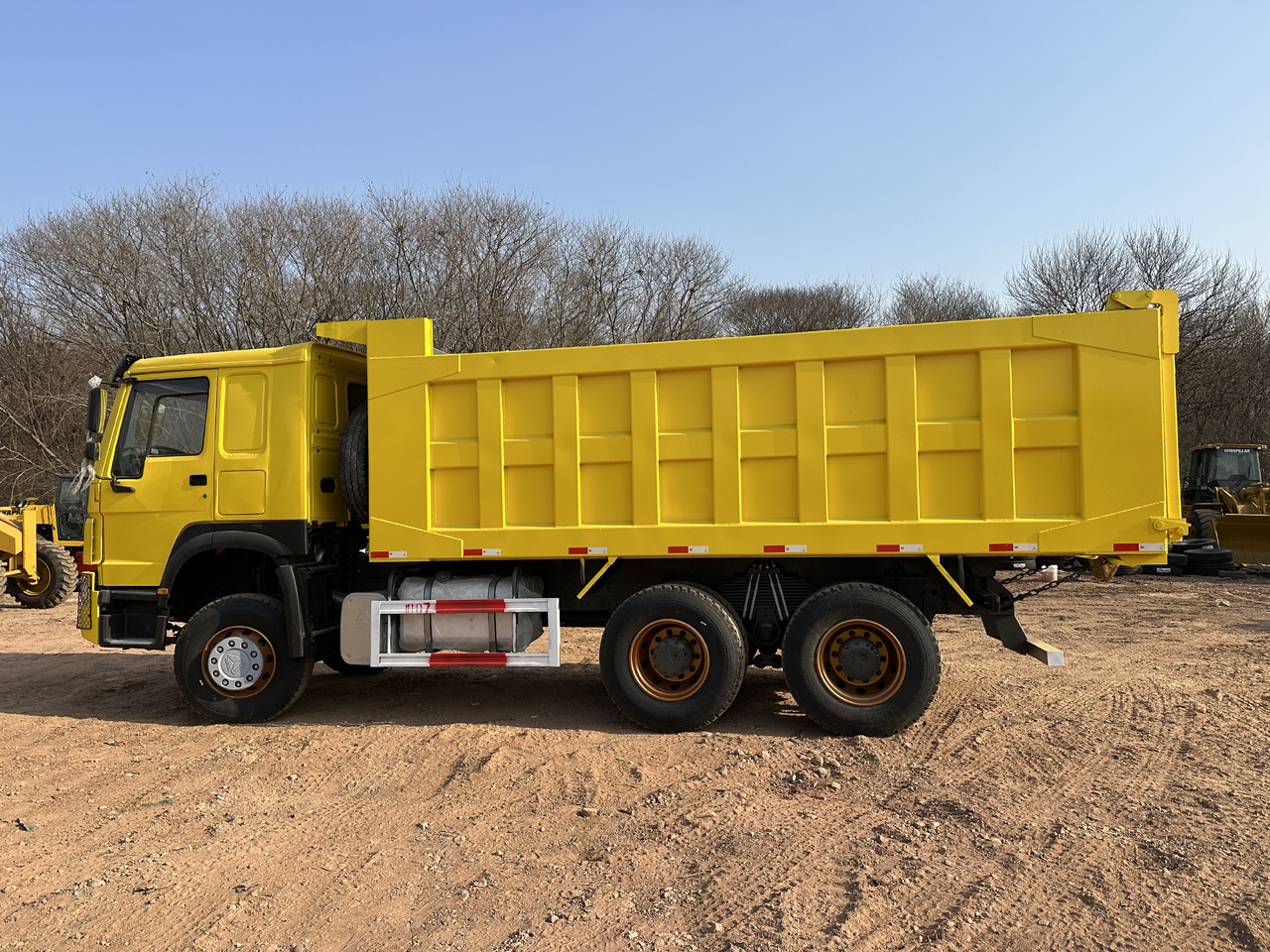 SINOTRUK HOWO 371 - Sklápěč: obrázek 5 SINOTRUK HOWO 371 - Sklápěč: obrázek 5