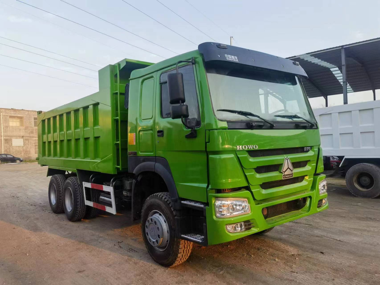 SINOTRUK HOWO 375 - Sklápěč: obrázek 1 SINOTRUK HOWO 375 - Sklápěč: obrázek 1