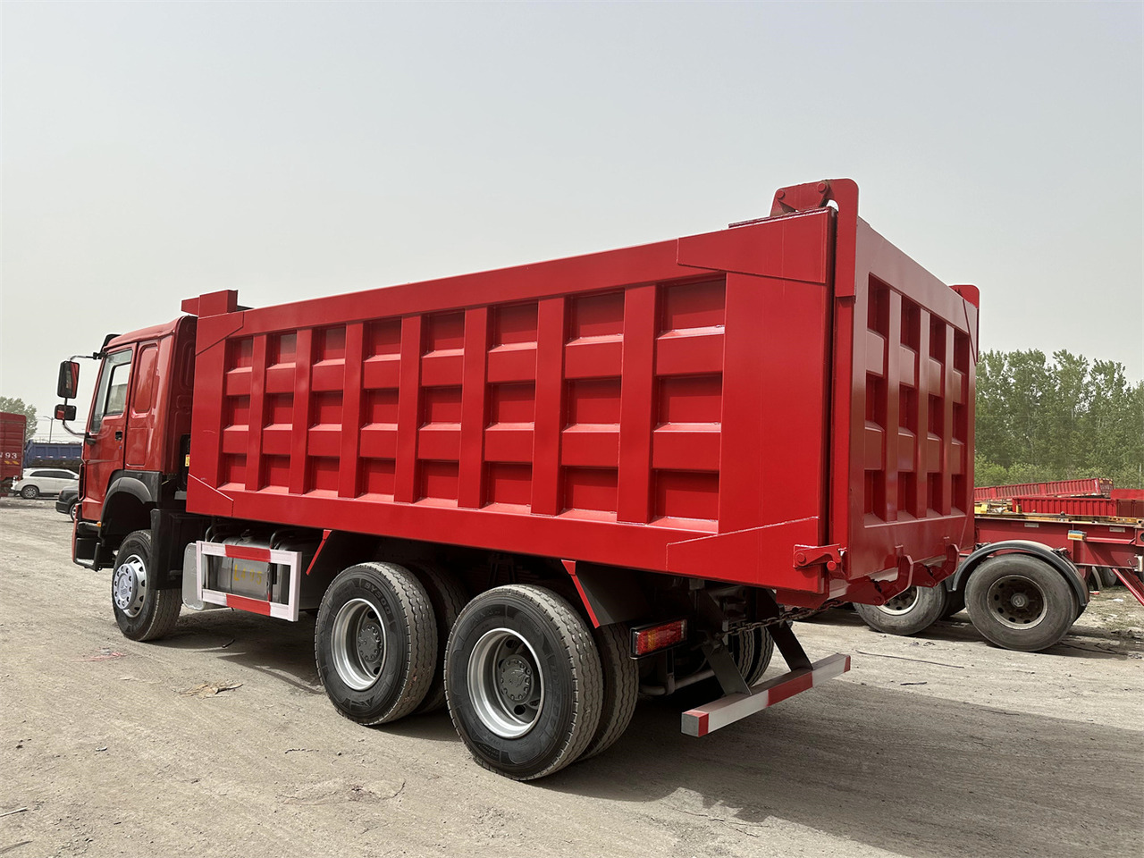 SINOTRUK Howo Dump truck 371 - Sklápěč: obrázek 5 SINOTRUK Howo Dump truck 371 - Sklápěč: obrázek 5