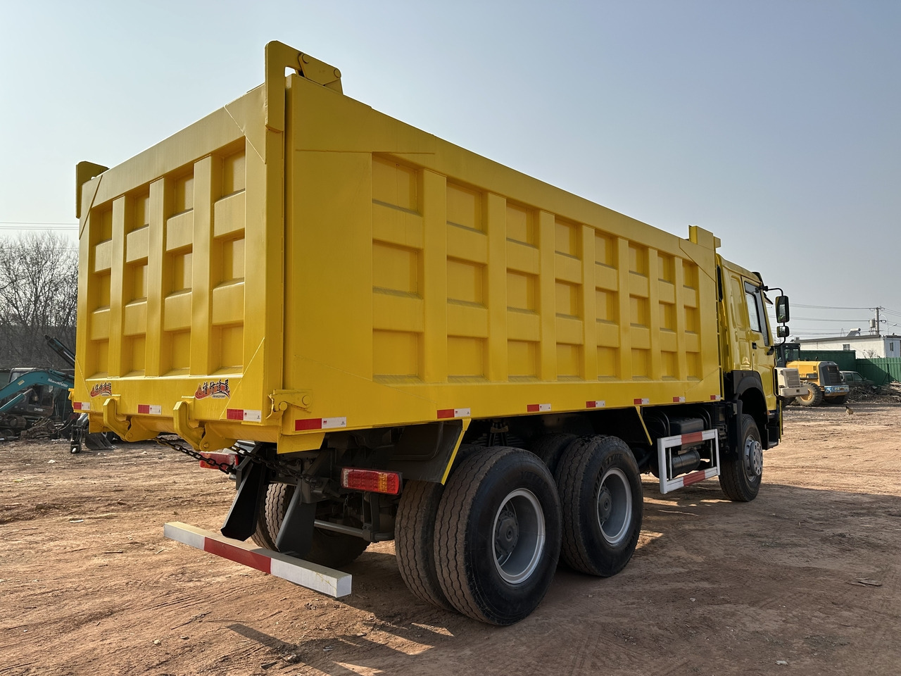 Sklápěč pro dopravu silážu SINOTRUK Howo Dump truck 371: obrázek 8