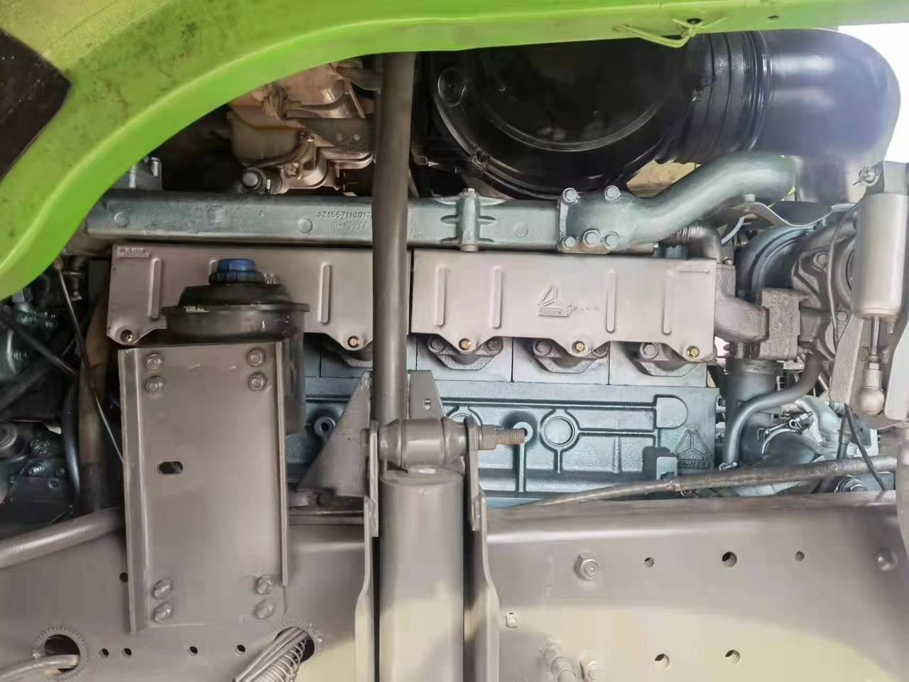 Sklápěč pro dopravu silážu SINOTRUK Howo Dump truck 371: obrázek 8