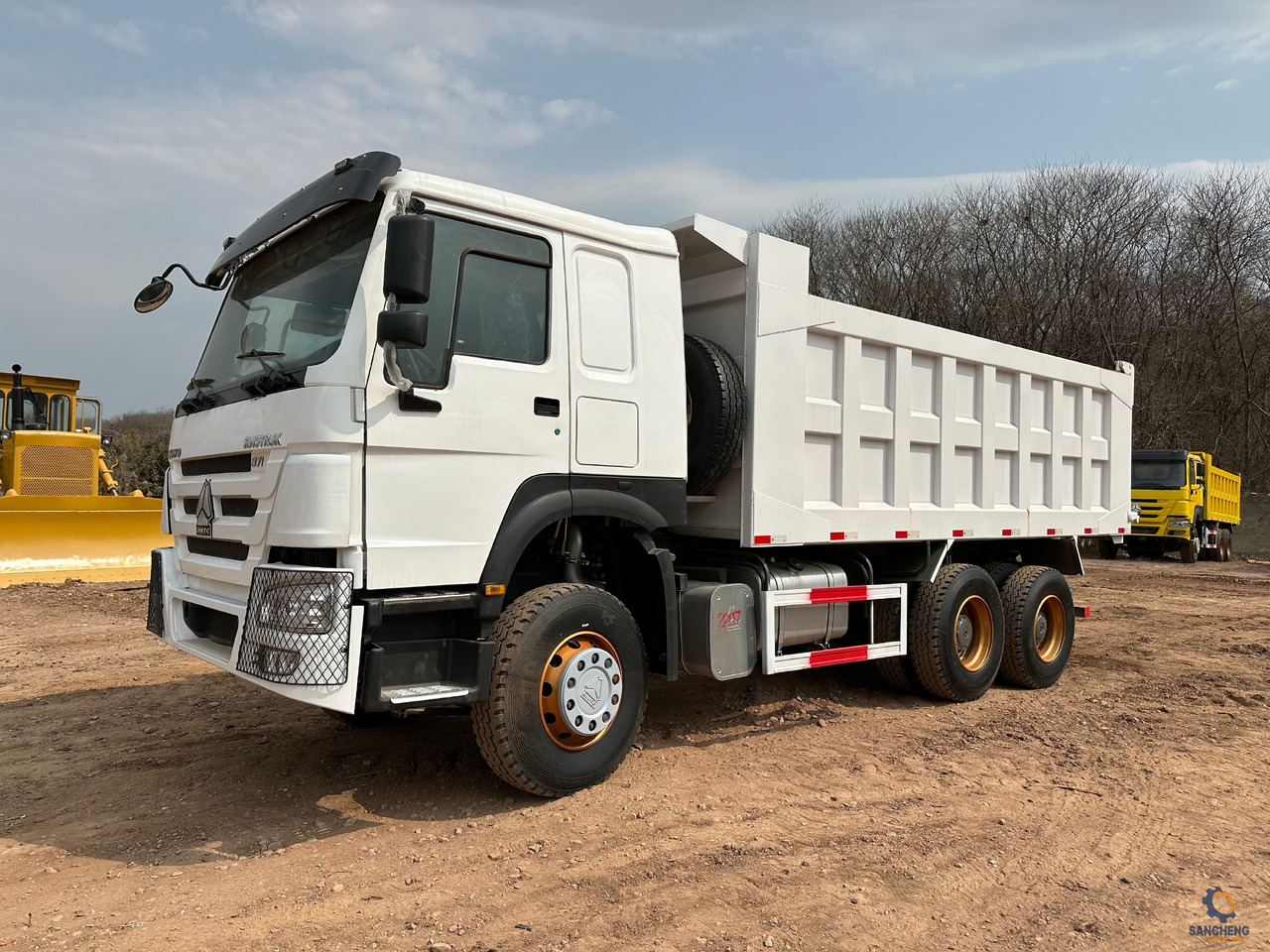 SINOTRUK Howo Dump truck 371 - Sklápěč: obrázek 3 SINOTRUK Howo Dump truck 371 - Sklápěč: obrázek 3