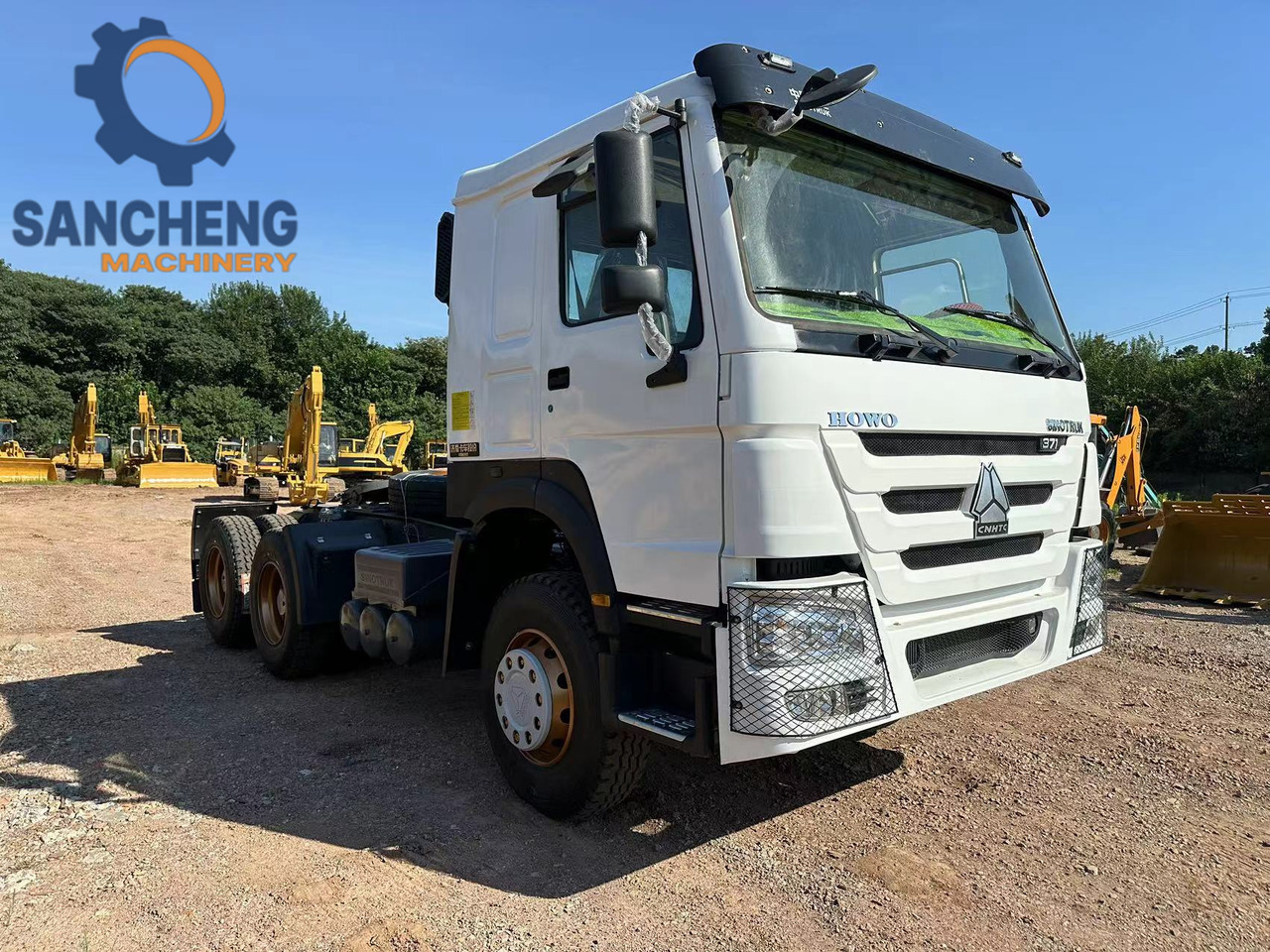 SINOTRUK HOWO Truck Head 371hp - Tahač: obrázek 3 SINOTRUK HOWO Truck Head 371hp - Tahač: obrázek 3