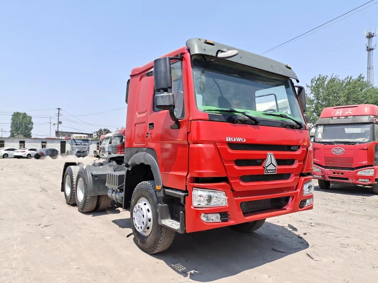 SINOTRUK Howo tractor unit 420 - Tahač: obrázek 4 SINOTRUK Howo tractor unit 420 - Tahač: obrázek 4