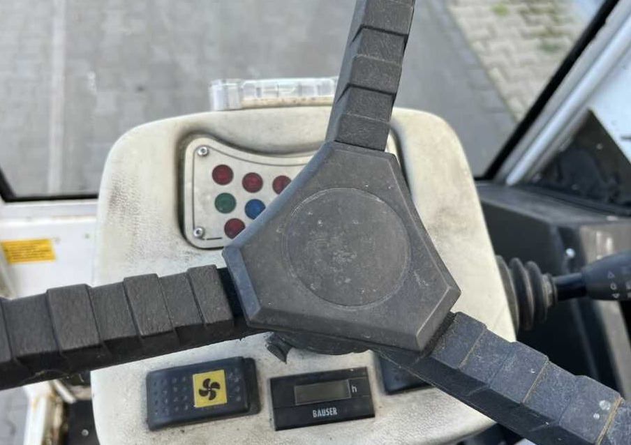 B-P Battioni e Pagani HT5KU - Boční vozík: obrázek 1 B-P Battioni e Pagani HT5KU - Boční vozík: obrázek 1