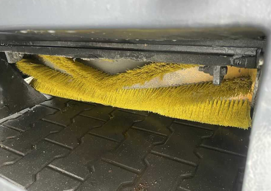 Průmyslový zametací stroj Dulevo 100BK: obrázek 10