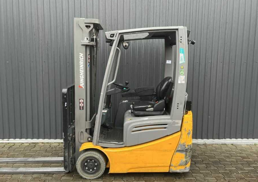 Jungheinrich EFG215 - Elektrický vysokozdvižný vozík: obrázek 2 Jungheinrich EFG215 - Elektrický vysokozdvižný vozík: obrázek 2