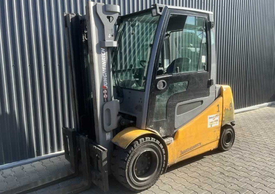 Jungheinrich EFG550 - Elektrický vysokozdvižný vozík: obrázek 1 Jungheinrich EFG550 - Elektrický vysokozdvižný vozík: obrázek 1