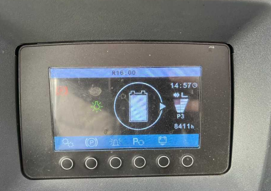 Jungheinrich ETV216 - Retrak: obrázek 5 Jungheinrich ETV216 - Retrak: obrázek 5