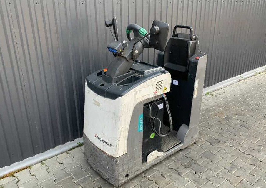 Jungheinrich EZS130 - Elektrický tahač: obrázek 1 Jungheinrich EZS130 - Elektrický tahač: obrázek 1