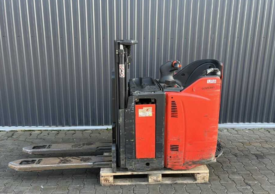Linde D12SP - Stohovací vozík: obrázek 3 Linde D12SP - Stohovací vozík: obrázek 3