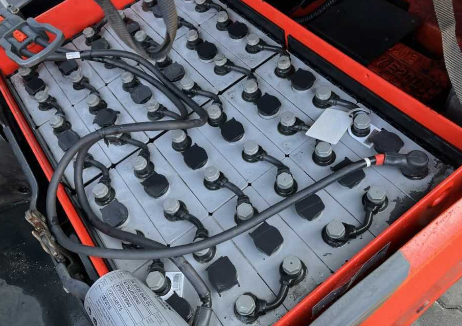 Elektrický vysokozdvižný vozík Linde E14-01: obrázek 8
