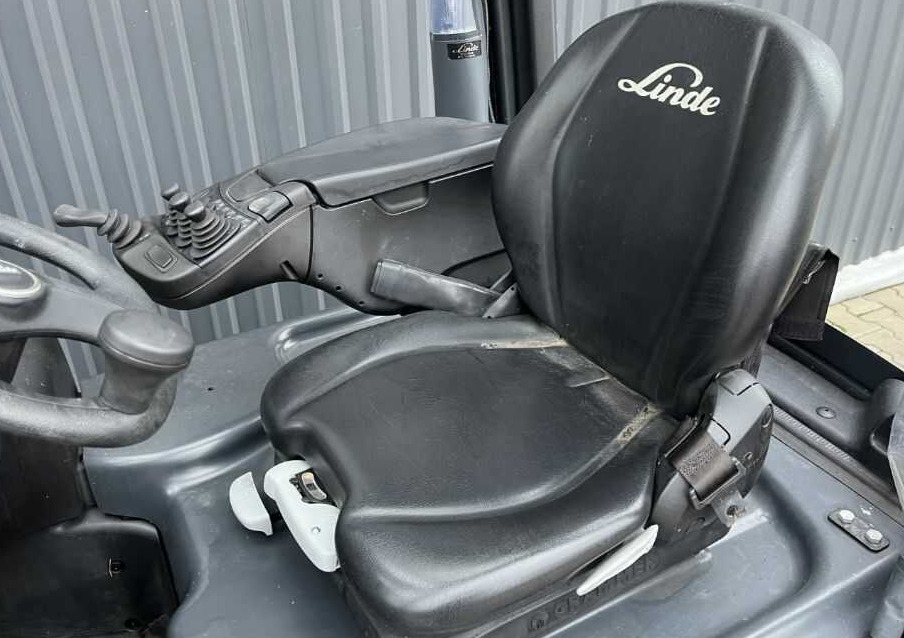 Elektrický vysokozdvižný vozík Linde E15-01: obrázek 6