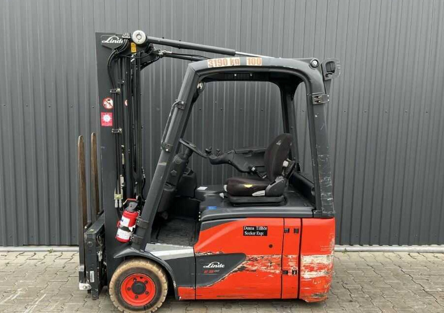 Linde E16-01 - Elektrický vysokozdvižný vozík: obrázek 2 Linde E16-01 - Elektrický vysokozdvižný vozík: obrázek 2