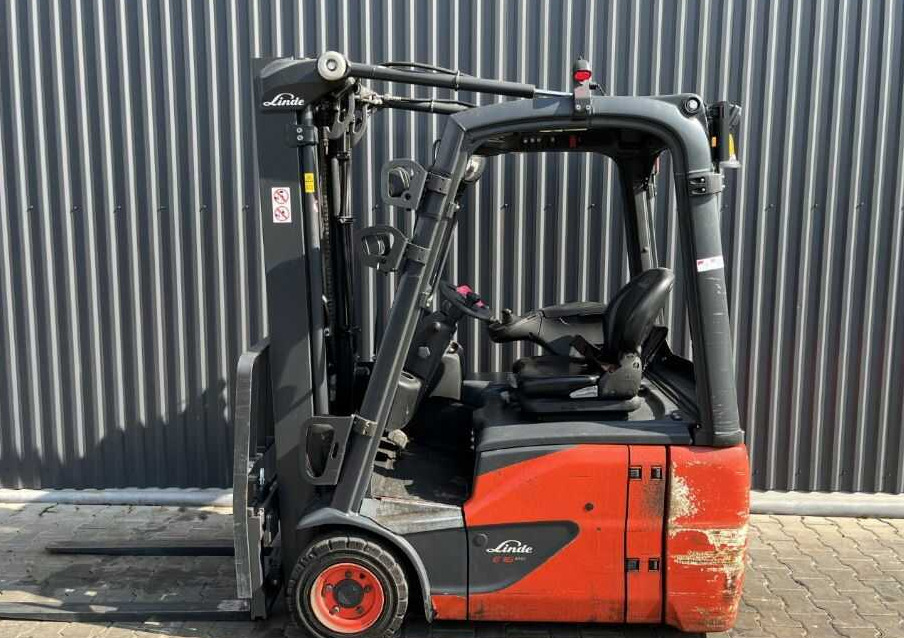 Linde E16C-02 - Elektrický vysokozdvižný vozík: obrázek 2 Linde E16C-02 - Elektrický vysokozdvižný vozík: obrázek 2