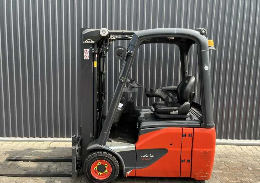 Linde E16C-02 - Elektrický vysokozdvižný vozík: obrázek 2 Linde E16C-02 - Elektrický vysokozdvižný vozík: obrázek 2
