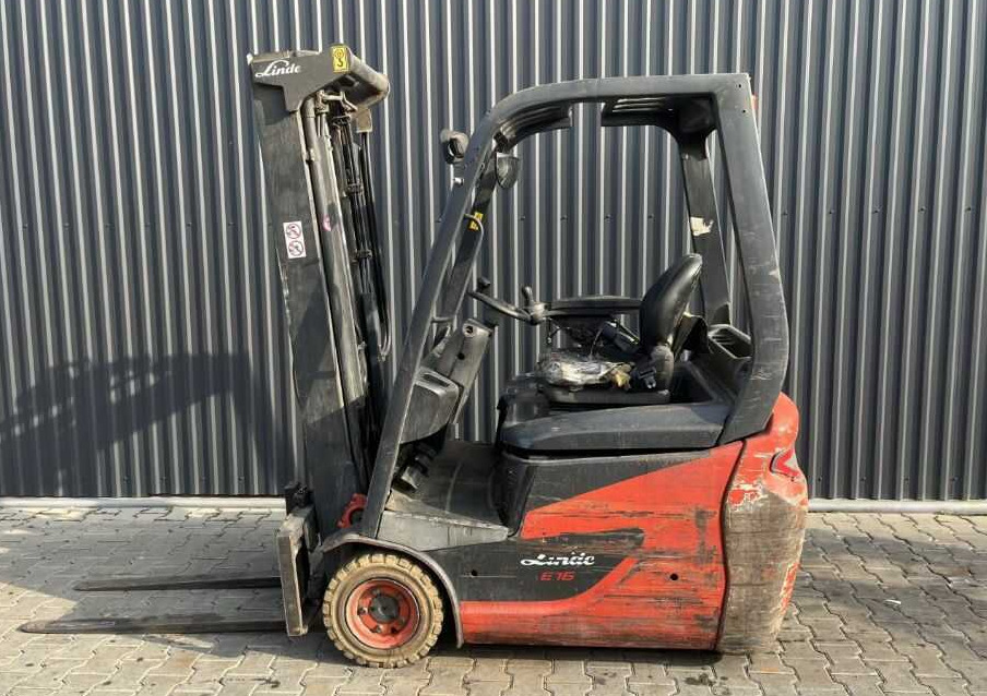 Linde E16C - Elektrický vysokozdvižný vozík: obrázek 2 Linde E16C - Elektrický vysokozdvižný vozík: obrázek 2