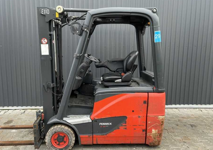 Linde E16H-02 - Elektrický vysokozdvižný vozík: obrázek 4 Linde E16H-02 - Elektrický vysokozdvižný vozík: obrázek 4