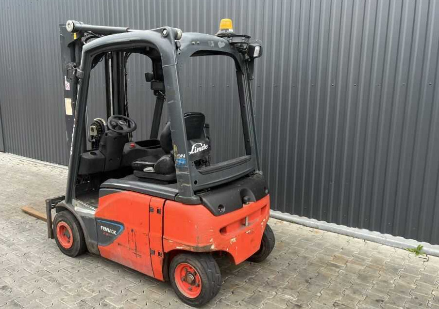 Linde E16P-02 - Elektrický vysokozdvižný vozík: obrázek 3 Linde E16P-02 - Elektrický vysokozdvižný vozík: obrázek 3