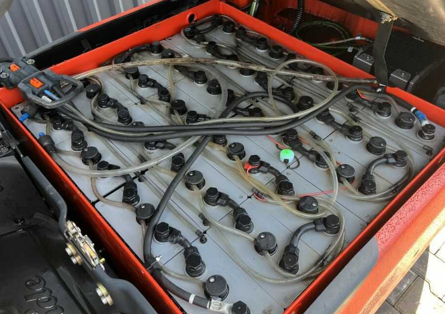 Elektrický vysokozdvižný vozík Linde E20L-02: obrázek 7