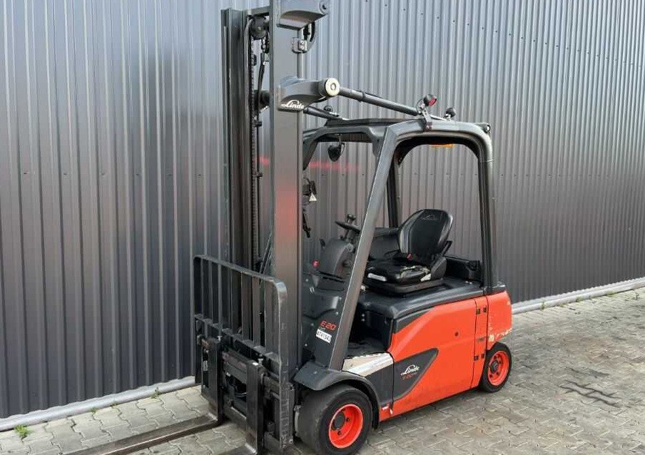 Linde E20PL-02 - Elektrický vysokozdvižný vozík: obrázek 1 Linde E20PL-02 - Elektrický vysokozdvižný vozík: obrázek 1