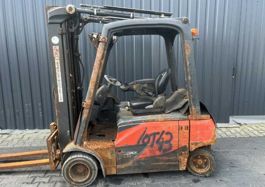 Linde E20PL-02 - Elektrický vysokozdvižný vozík: obrázek 2 Linde E20PL-02 - Elektrický vysokozdvižný vozík: obrázek 2