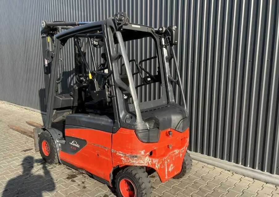 Linde E25 - Elektrický vysokozdvižný vozík: obrázek 3 Linde E25 - Elektrický vysokozdvižný vozík: obrázek 3
