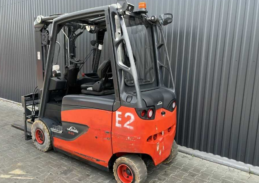 Linde E25HL-01/600 - Elektrický vysokozdvižný vozík: obrázek 3 Linde E25HL-01/600 - Elektrický vysokozdvižný vozík: obrázek 3