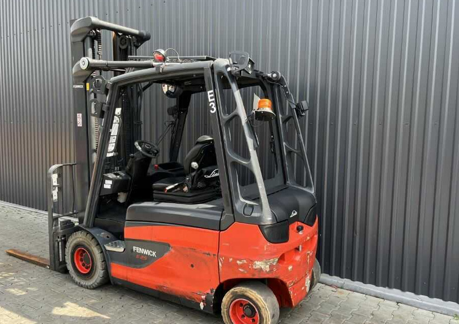 Linde E25L-02 - Elektrický vysokozdvižný vozík: obrázek 3 Linde E25L-02 - Elektrický vysokozdvižný vozík: obrázek 3