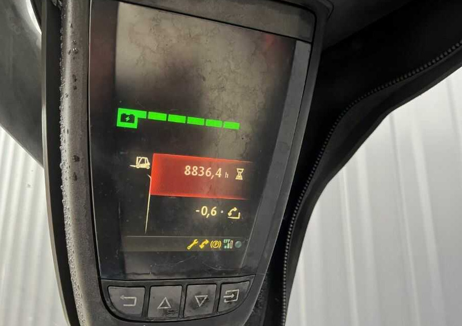 Linde E30H-01/600 - Elektrický vysokozdvižný vozík: obrázek 5 Linde E30H-01/600 - Elektrický vysokozdvižný vozík: obrázek 5